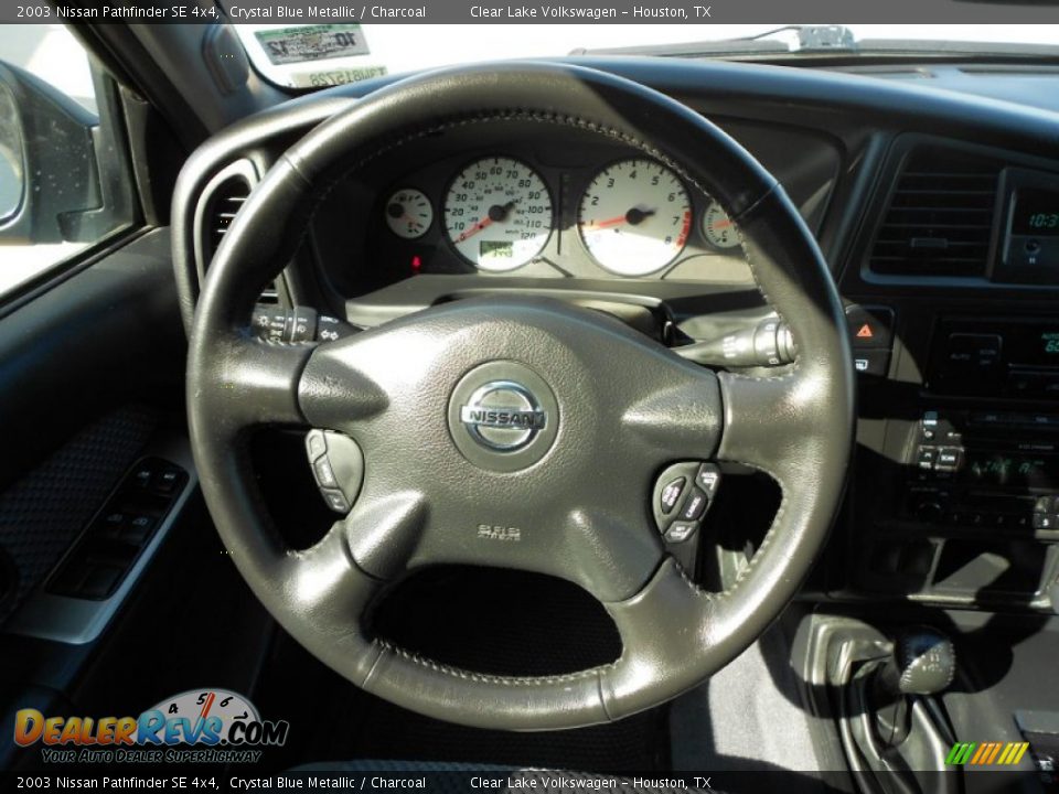 2003 Nissan Pathfinder SE 4x4 Crystal Blue Metallic / Charcoal Photo #20