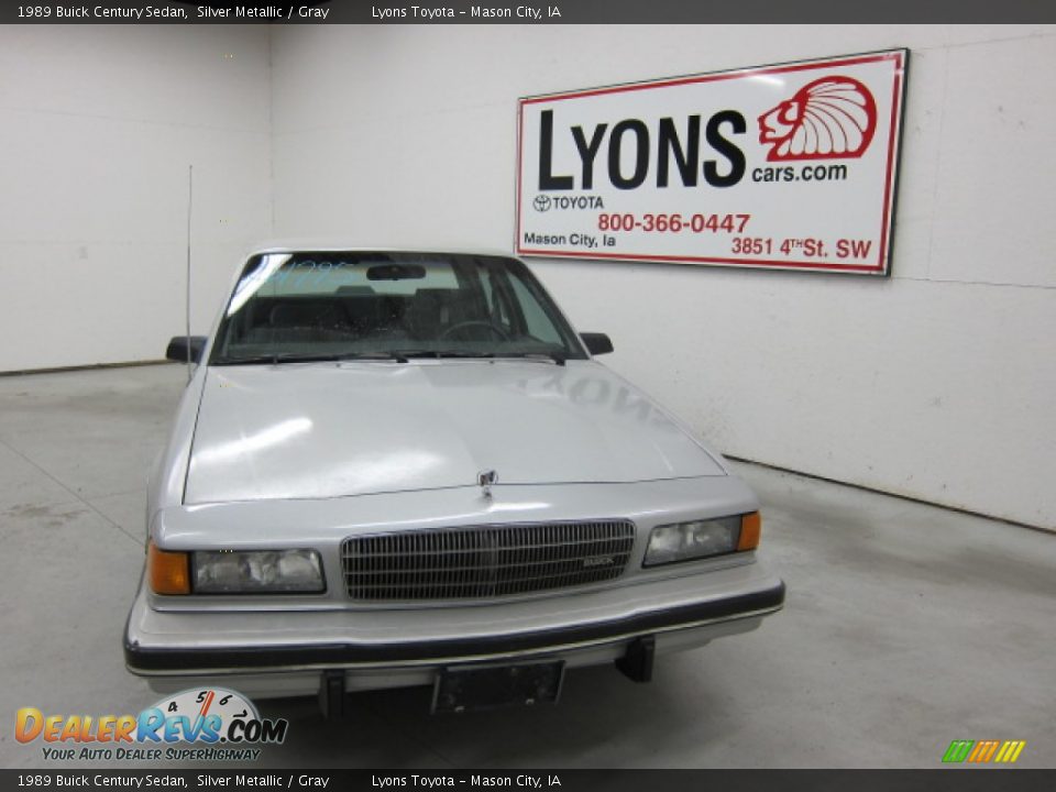 1989 Buick Century Sedan Silver Metallic / Gray Photo #16