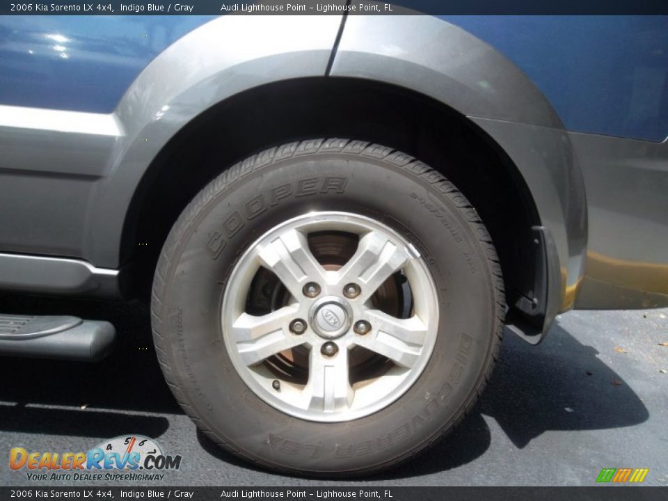 2006 Kia Sorento LX 4x4 Indigo Blue / Gray Photo #9
