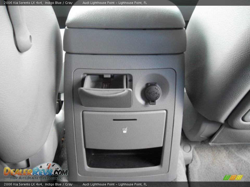 2006 Kia Sorento LX 4x4 Indigo Blue / Gray Photo #25