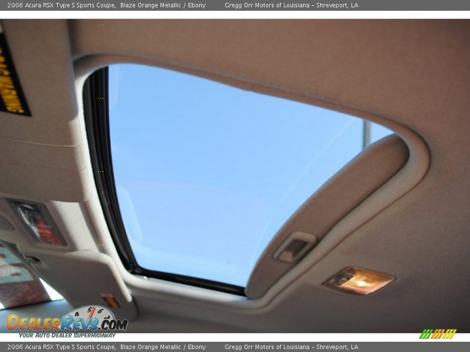 Sunroof of 2006 Acura RSX Type S Sports Coupe Photo #15