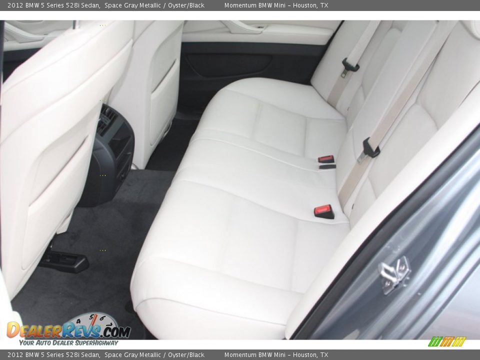 Oyster/Black Interior - 2012 BMW 5 Series 528i Sedan Photo #11