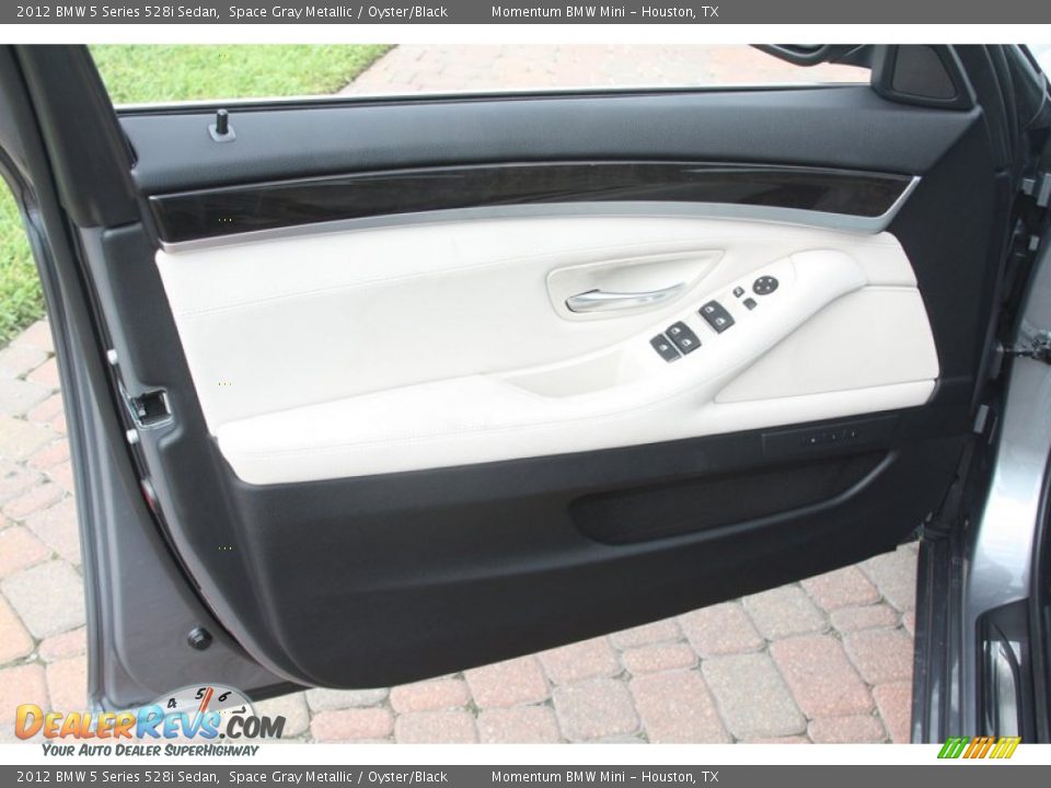 Door Panel of 2012 BMW 5 Series 528i Sedan Photo #13