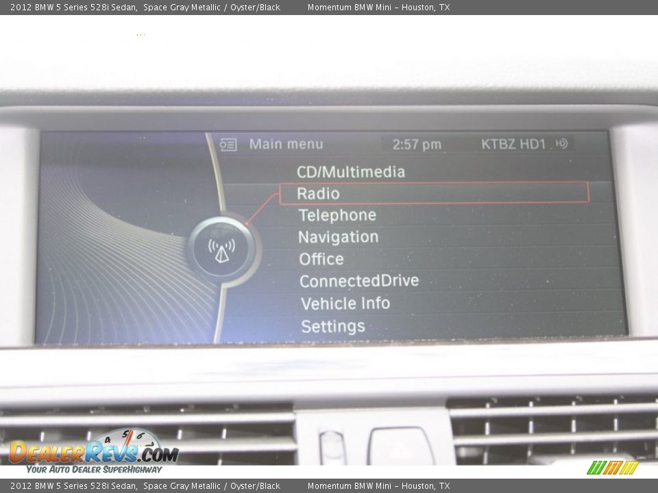 2012 BMW 5 Series 528i Sedan Space Gray Metallic / Oyster/Black Photo #16