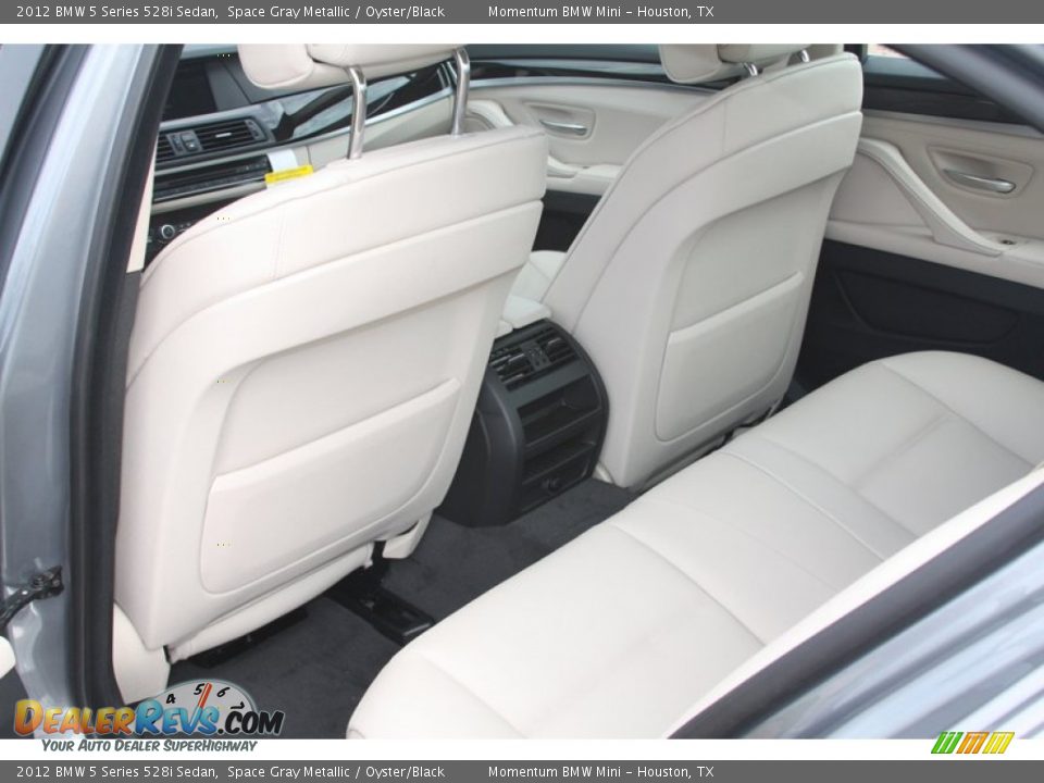 2012 BMW 5 Series 528i Sedan Space Gray Metallic / Oyster/Black Photo #25