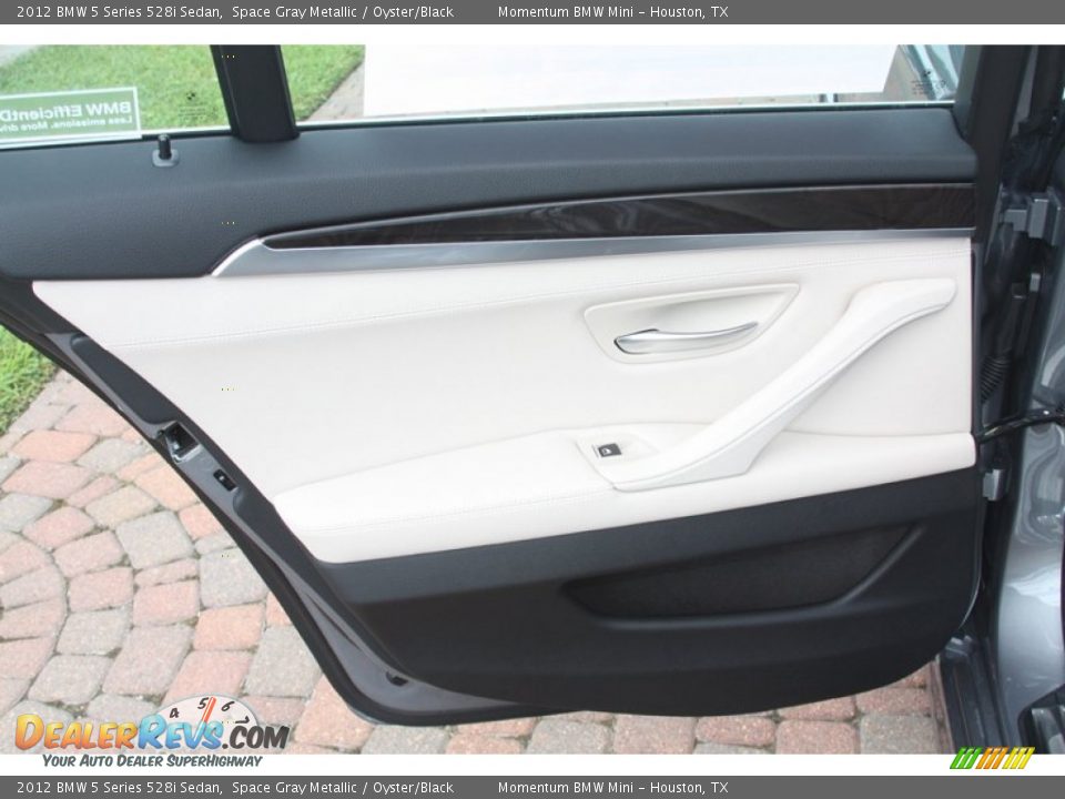 2012 BMW 5 Series 528i Sedan Space Gray Metallic / Oyster/Black Photo #26