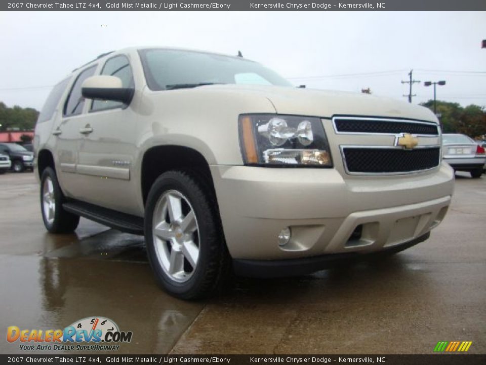 2007 Chevrolet Tahoe LTZ 4x4 Gold Mist Metallic / Light Cashmere/Ebony Photo #7