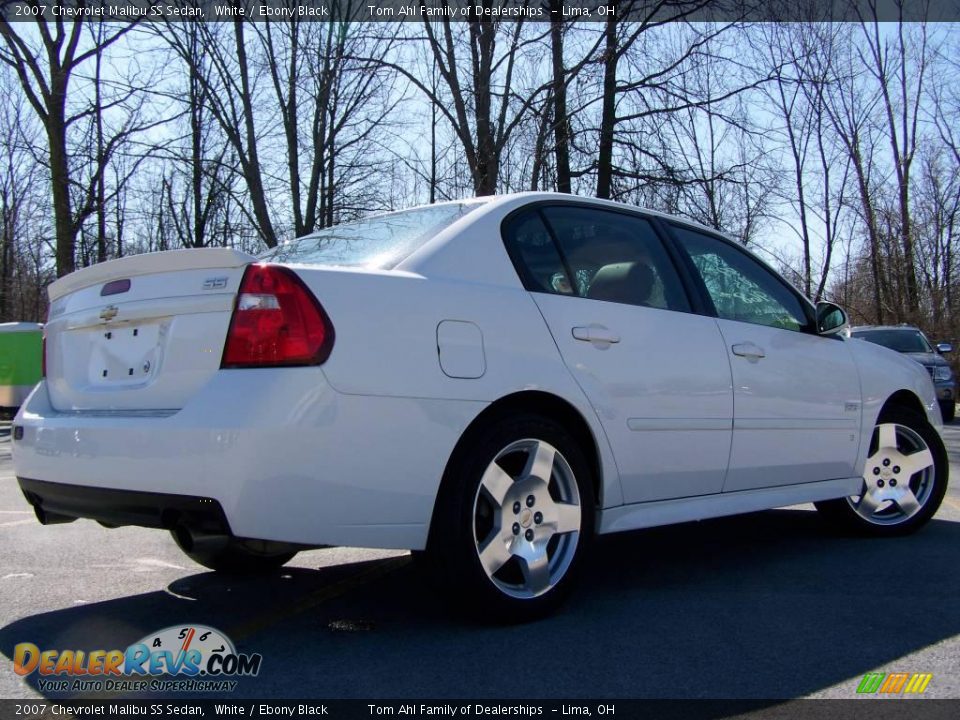 2007 Chevrolet Malibu SS Sedan White / Ebony Black Photo #4