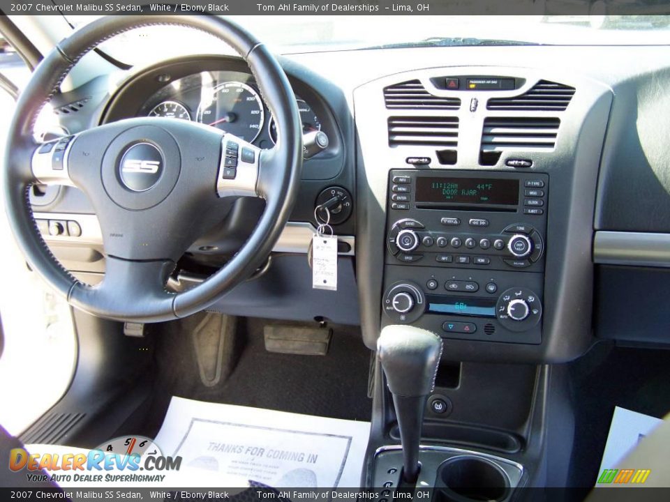 2007 Chevrolet Malibu SS Sedan White / Ebony Black Photo #15