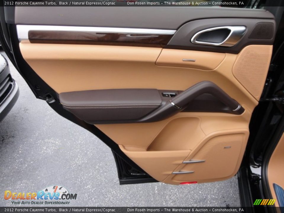 Door Panel of 2012 Porsche Cayenne Turbo Photo #23