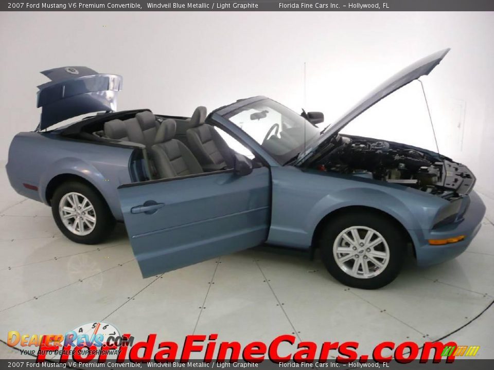 2007 Ford Mustang V6 Premium Convertible Windveil Blue Metallic / Light Graphite Photo #8