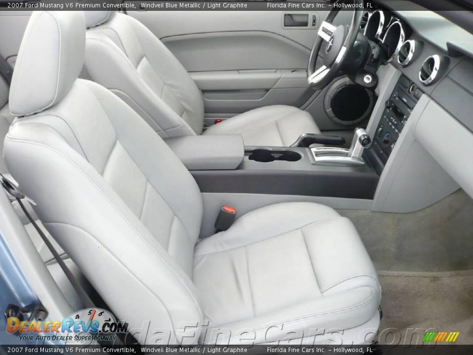 2007 Ford Mustang V6 Premium Convertible Windveil Blue Metallic / Light Graphite Photo #14