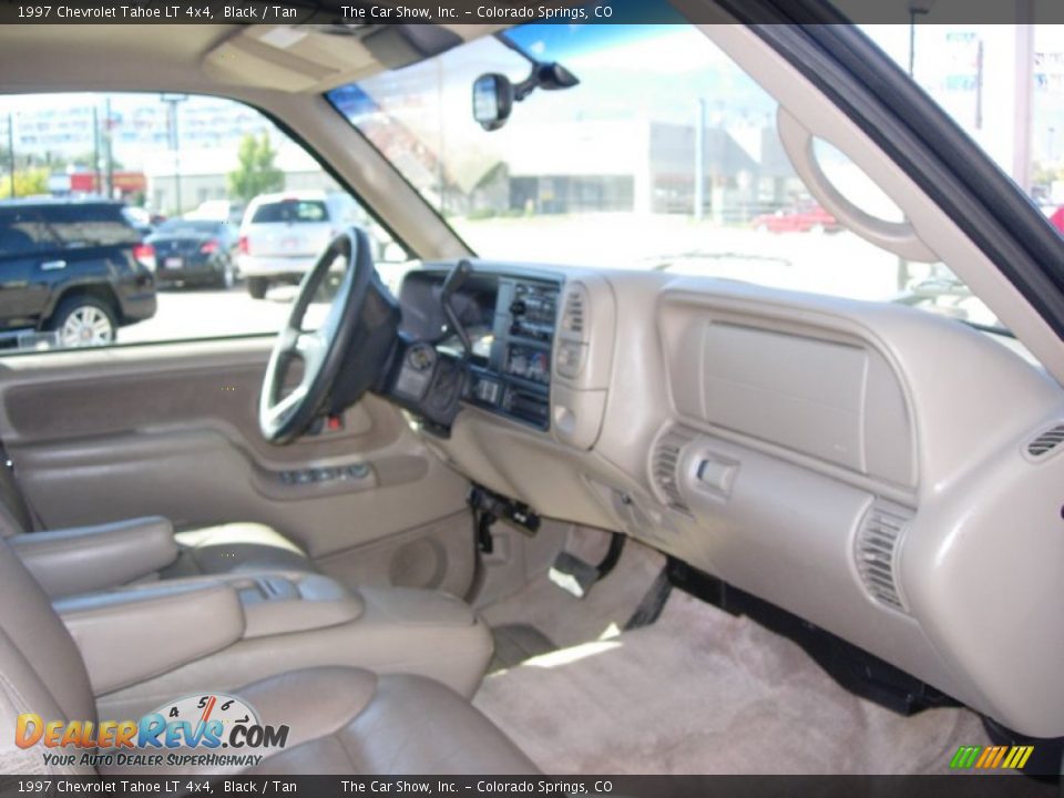1997 Chevrolet Tahoe LT 4x4 Black / Tan Photo #6