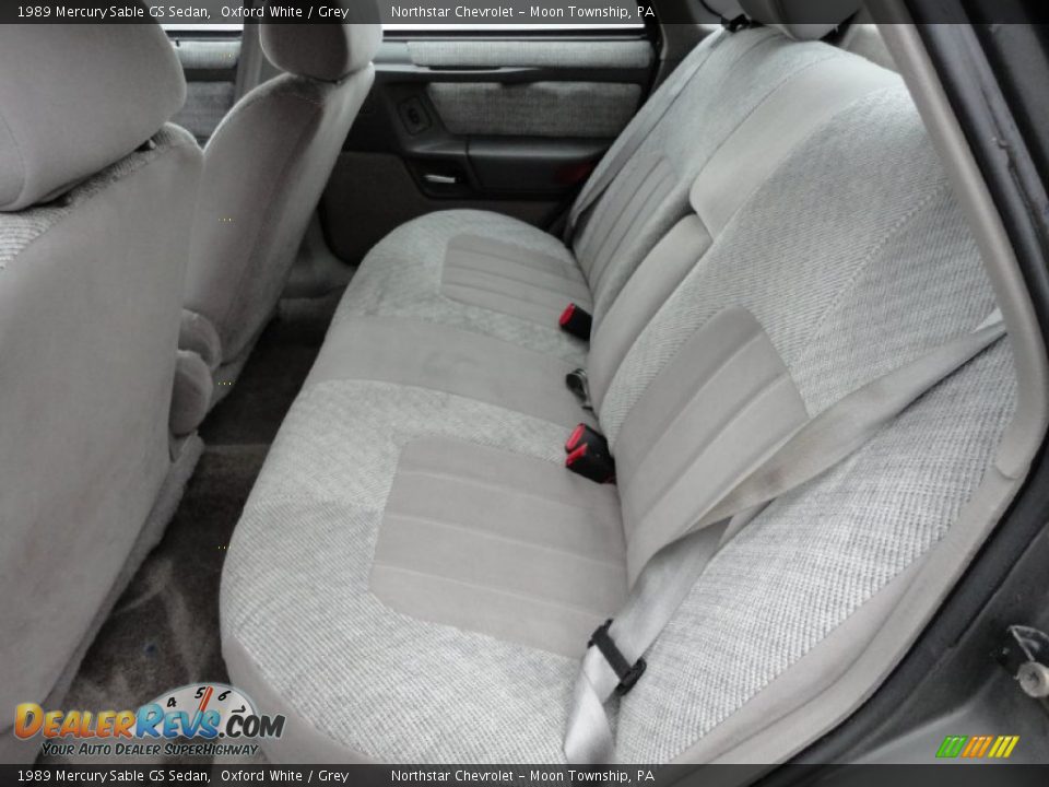 1989 Mercury Sable GS Sedan Oxford White / Grey Photo #12