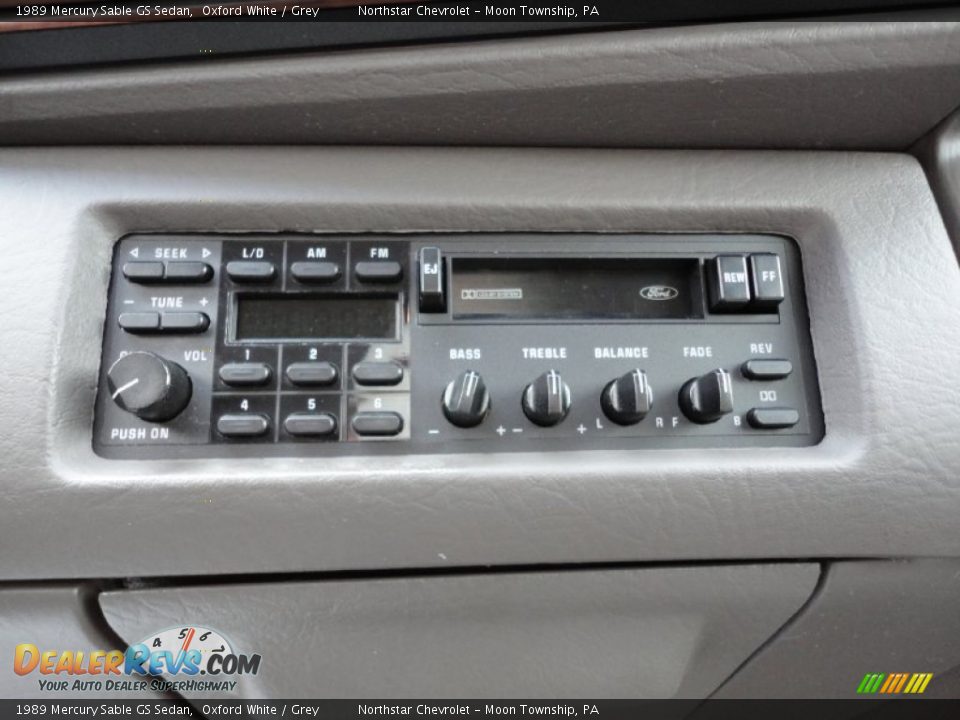 1989 Mercury Sable GS Sedan Oxford White / Grey Photo #13