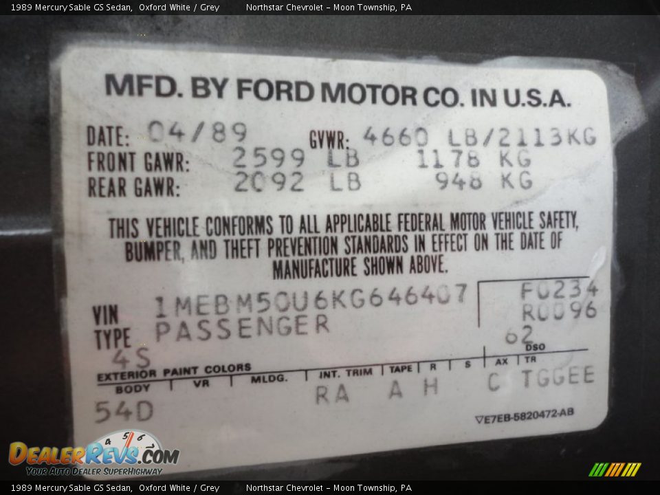 1989 Mercury Sable GS Sedan Oxford White / Grey Photo #15