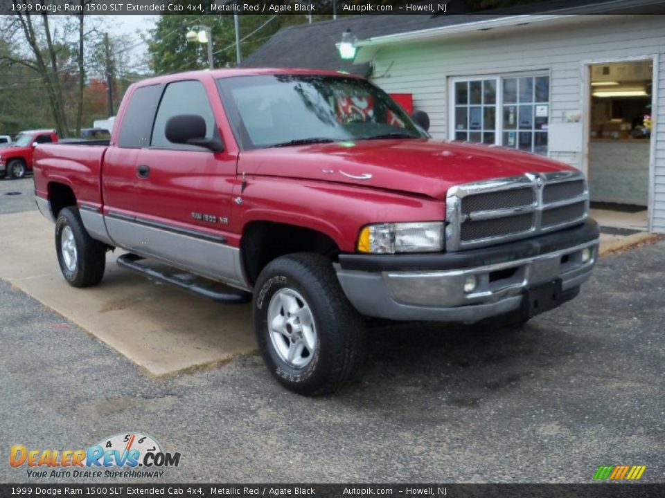 1999 Dodge Ram 1500 SLT Extended Cab 4x4 Metallic Red / Agate Black Photo #2