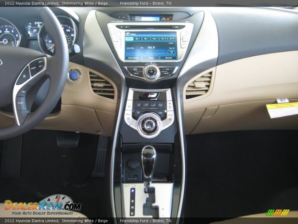 Controls of 2012 Hyundai Elantra Limited Photo #23