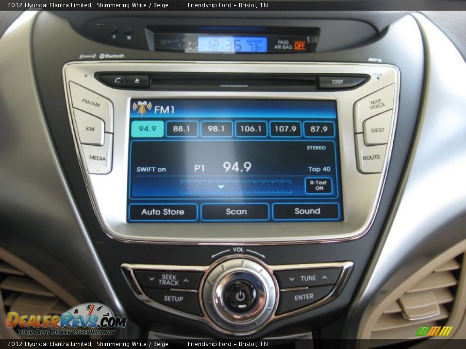 Controls of 2012 Hyundai Elantra Limited Photo #24