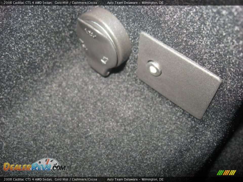 2008 Cadillac CTS 4 AWD Sedan Gold Mist / Cashmere/Cocoa Photo #33