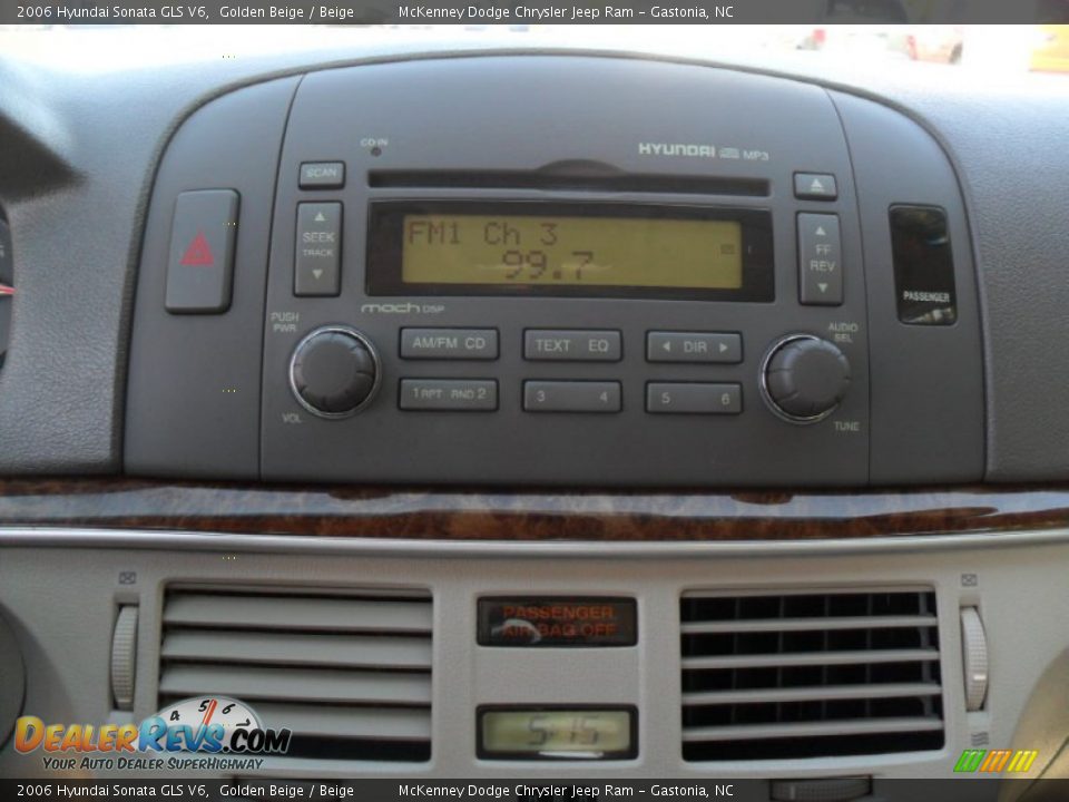 2006 Hyundai Sonata GLS V6 Golden Beige / Beige Photo #10