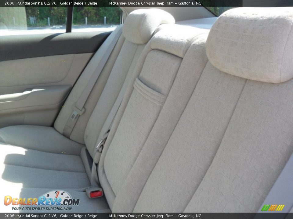 2006 Hyundai Sonata GLS V6 Golden Beige / Beige Photo #14