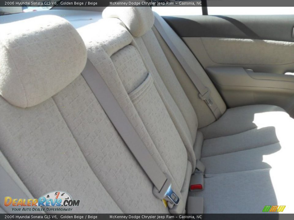 2006 Hyundai Sonata GLS V6 Golden Beige / Beige Photo #18