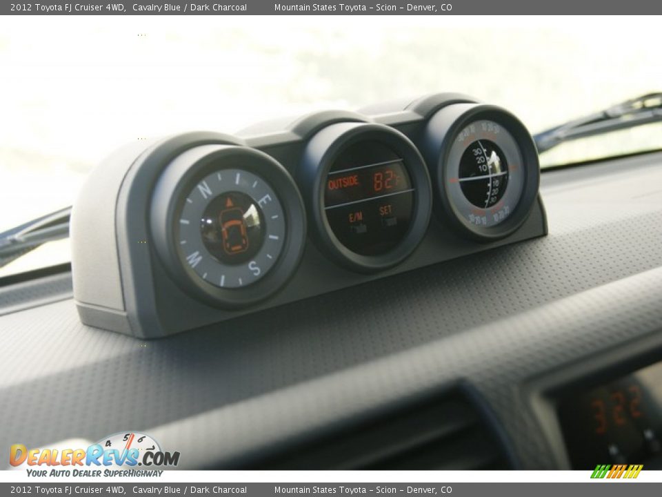 2012 Toyota FJ Cruiser 4WD Gauges Photo #14