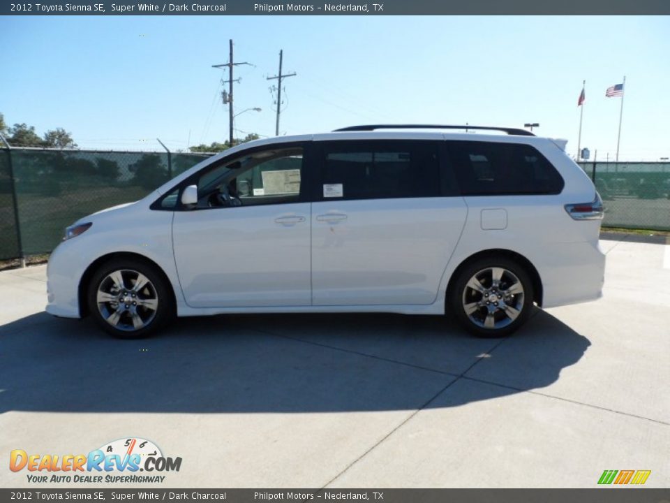 2012 Toyota Sienna SE Super White / Dark Charcoal Photo #6