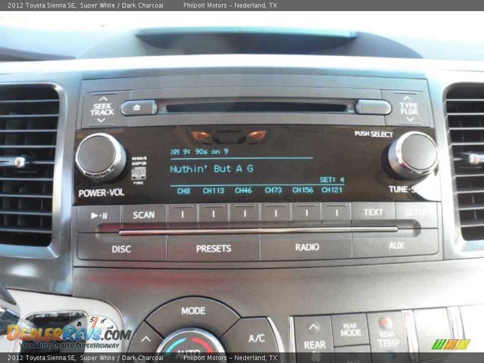 Audio System of 2012 Toyota Sienna SE Photo #31