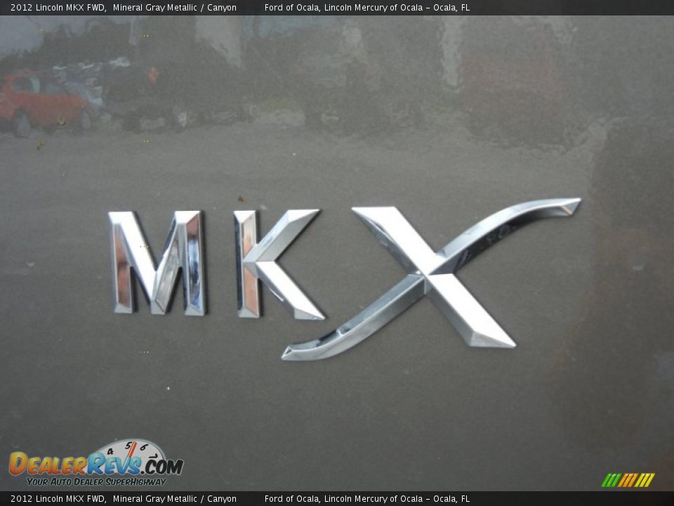 2012 Lincoln MKX FWD Logo Photo #4