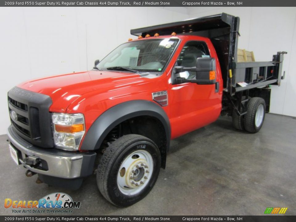 Front 3/4 View of 2009 Ford F550 Super Duty XL Regular Cab Chassis 4x4 Dump Truck Photo #1