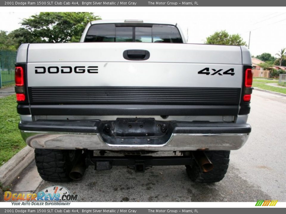 2001 Dodge Ram 1500 SLT Club Cab 4x4 Bright Silver Metallic / Mist Gray Photo #18