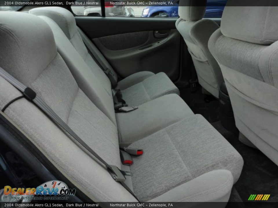 2004 Oldsmobile Alero GL1 Sedan Dark Blue / Neutral Photo #15