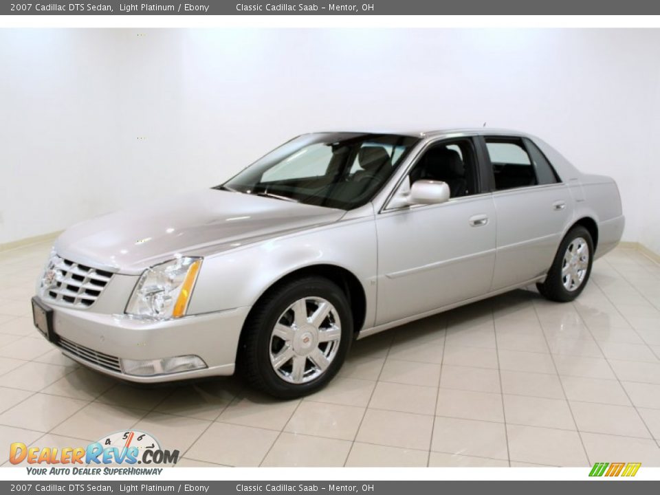 2007 Cadillac DTS Sedan Light Platinum / Ebony Photo #3