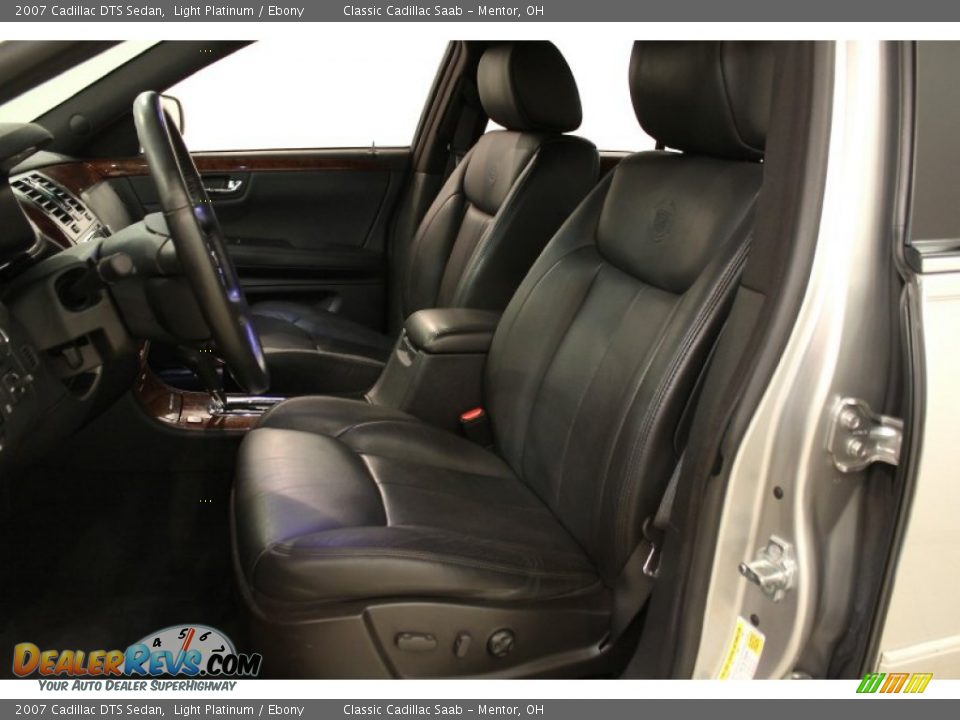 2007 Cadillac DTS Sedan Light Platinum / Ebony Photo #9