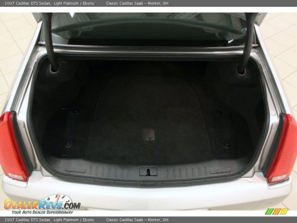 2007 Cadillac DTS Sedan Light Platinum / Ebony Photo #21