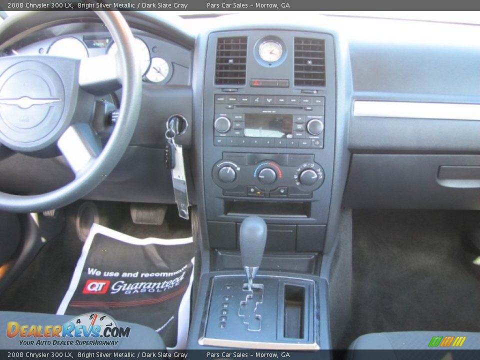 2008 Chrysler 300 LX Bright Silver Metallic / Dark Slate Gray Photo #10