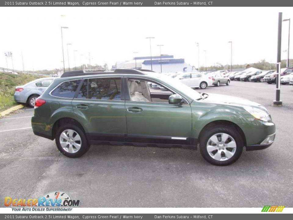 2011 Subaru Outback 2.5i Limited Wagon Cypress Green Pearl / Warm Ivory Photo #4