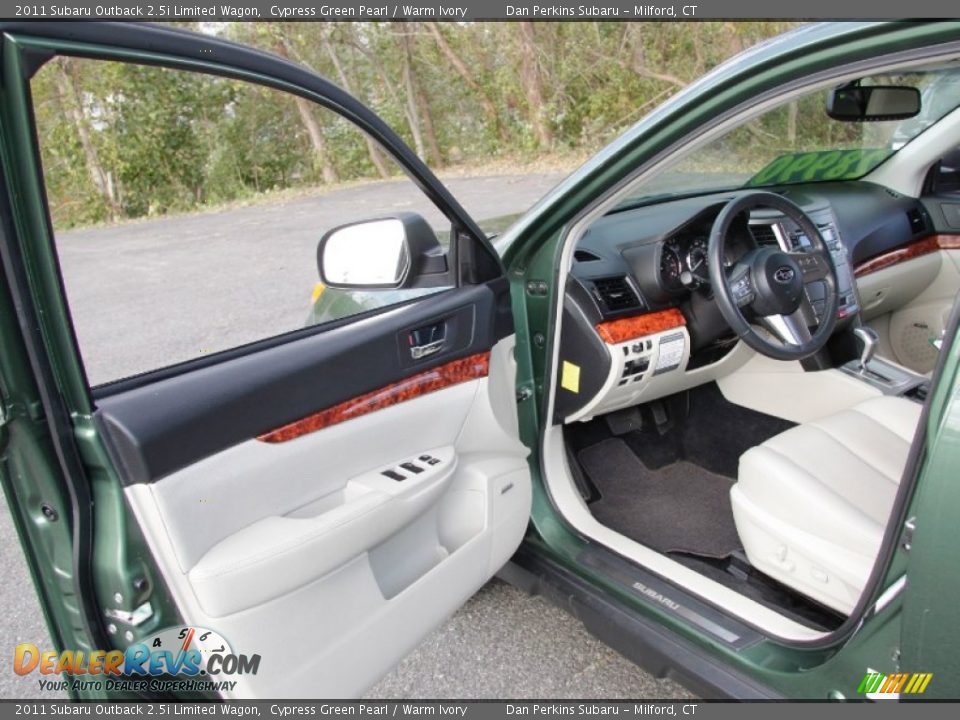 2011 Subaru Outback 2.5i Limited Wagon Cypress Green Pearl / Warm Ivory Photo #12