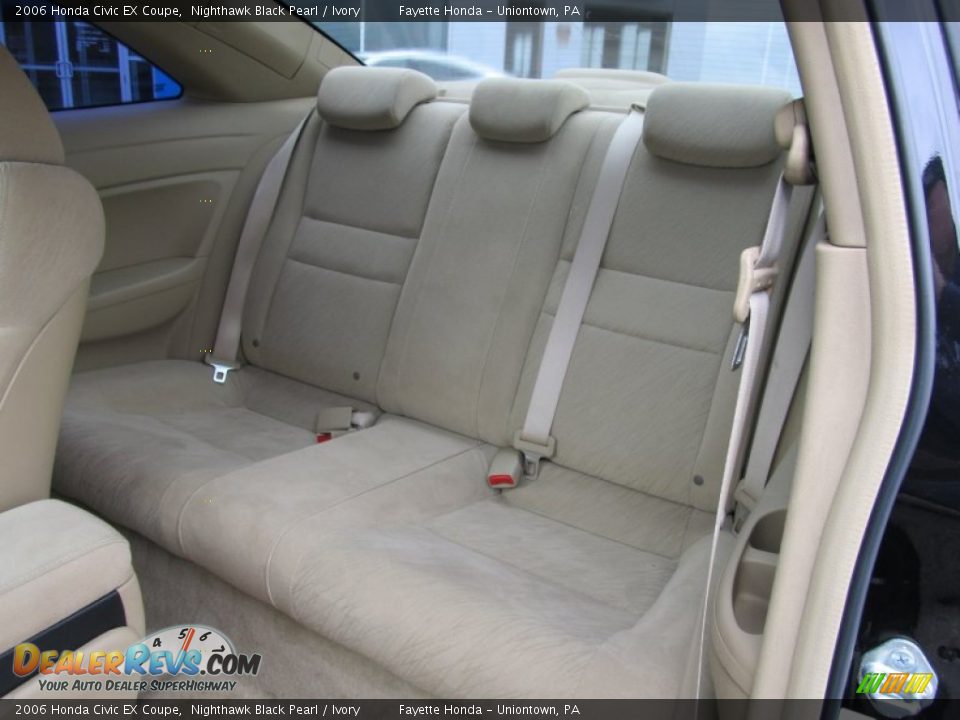 2006 Honda Civic EX Coupe Nighthawk Black Pearl / Ivory Photo #8
