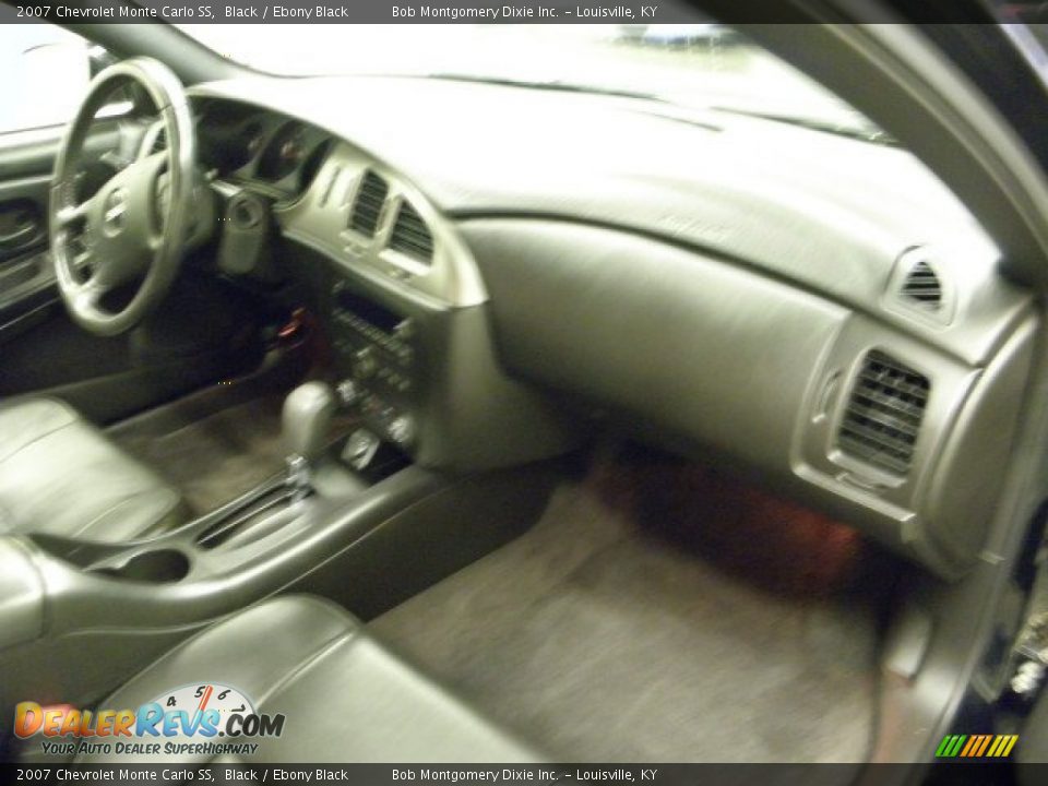 2007 Chevrolet Monte Carlo SS Black / Ebony Black Photo #8