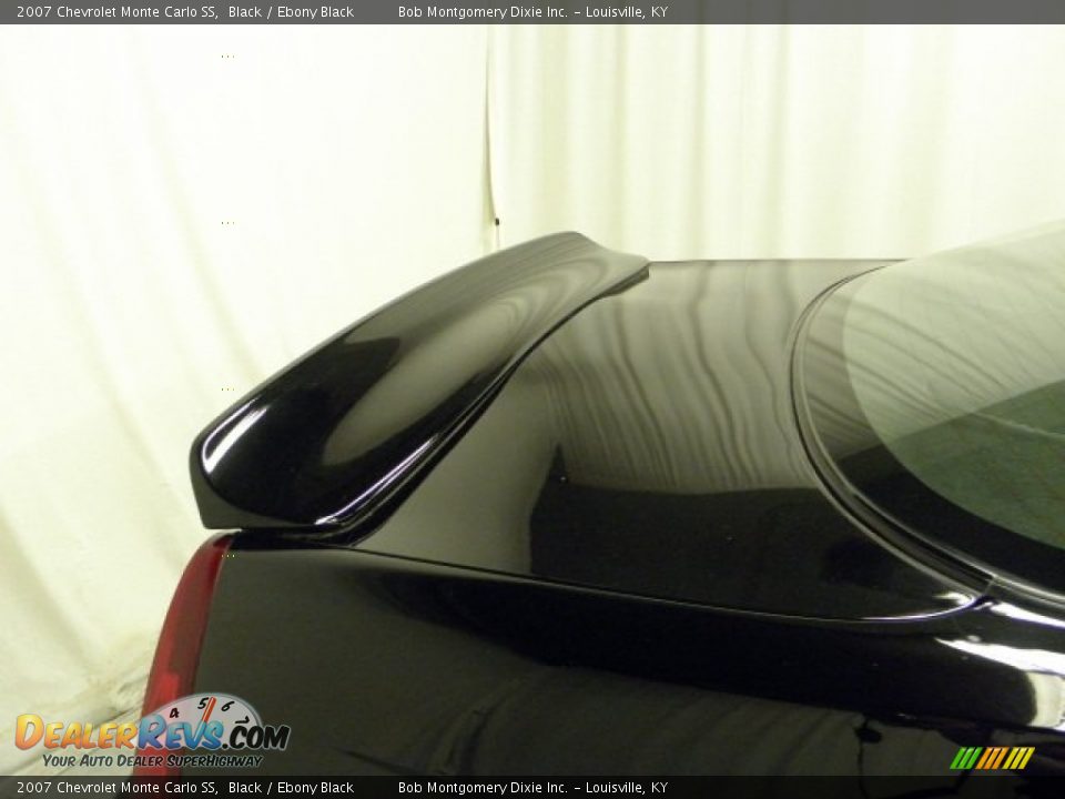 2007 Chevrolet Monte Carlo SS Black / Ebony Black Photo #13