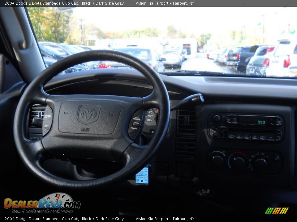 Dashboard of 2004 Dodge Dakota Stampede Club Cab Photo #4