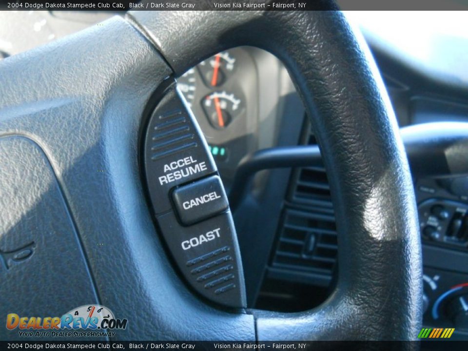 Controls of 2004 Dodge Dakota Stampede Club Cab Photo #9