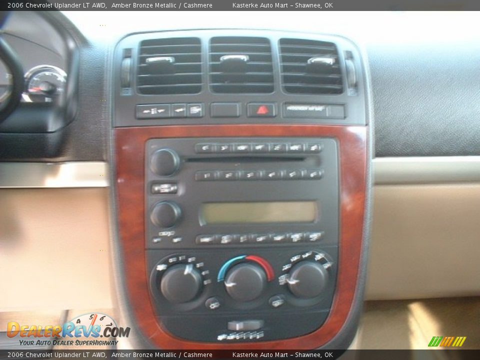 2006 Chevrolet Uplander LT AWD Amber Bronze Metallic / Cashmere Photo #17