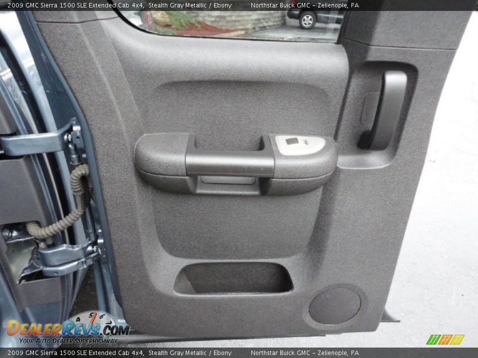 2009 GMC Sierra 1500 SLE Extended Cab 4x4 Stealth Gray Metallic / Ebony Photo #15