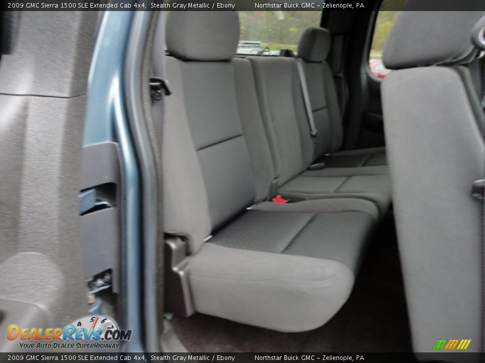 2009 GMC Sierra 1500 SLE Extended Cab 4x4 Stealth Gray Metallic / Ebony Photo #16