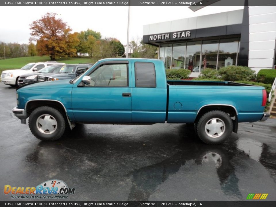 1994 GMC Sierra 1500 SL Extended Cab 4x4 Bright Teal Metallic / Beige Photo #2