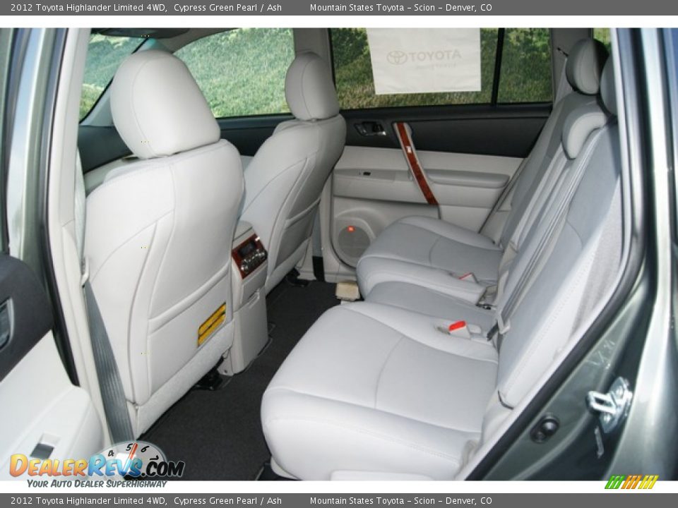 Ash Interior 2012 Toyota Highlander Limited 4wd Photo 8